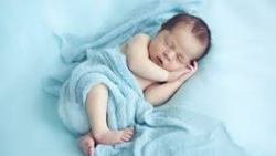 عبارات تهنئة بمولود