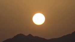 كيف تكون الشمس صبيحة ليلة القدر